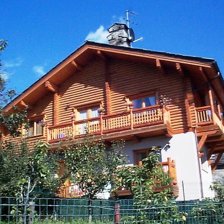 Apartament Casa Adriana Saint-Vincent Zewnętrze zdjęcie